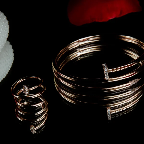 A guide to moody product photography